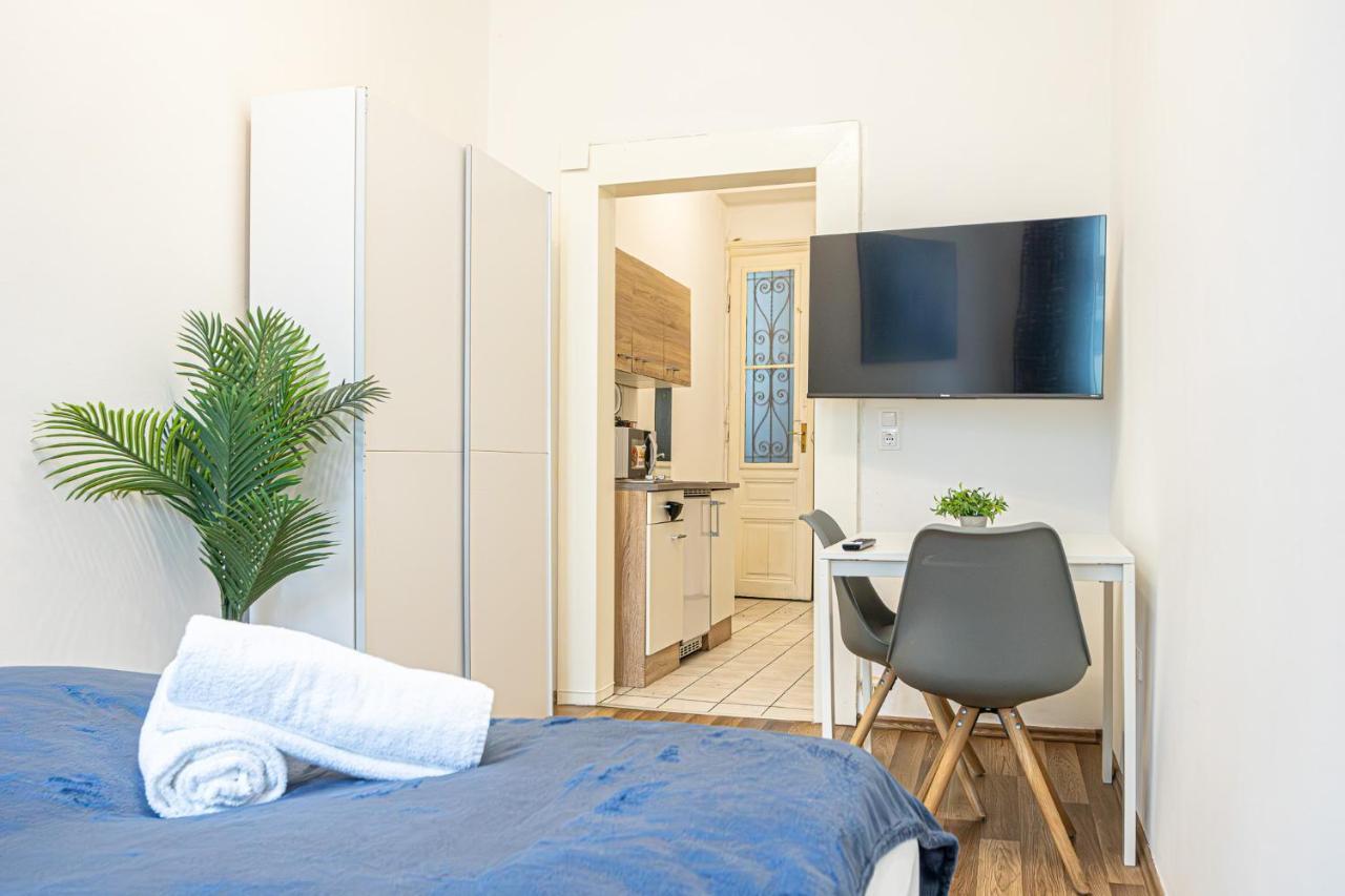 Modern Comforts: Chic Studio Apt Centrally Located Wien Exterior foto